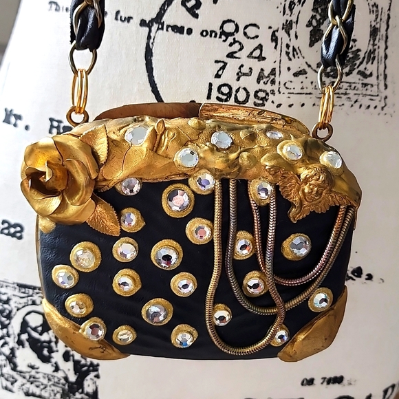 Beautiful Vintage Metal And Leather Purce. - Picture 1 of 6